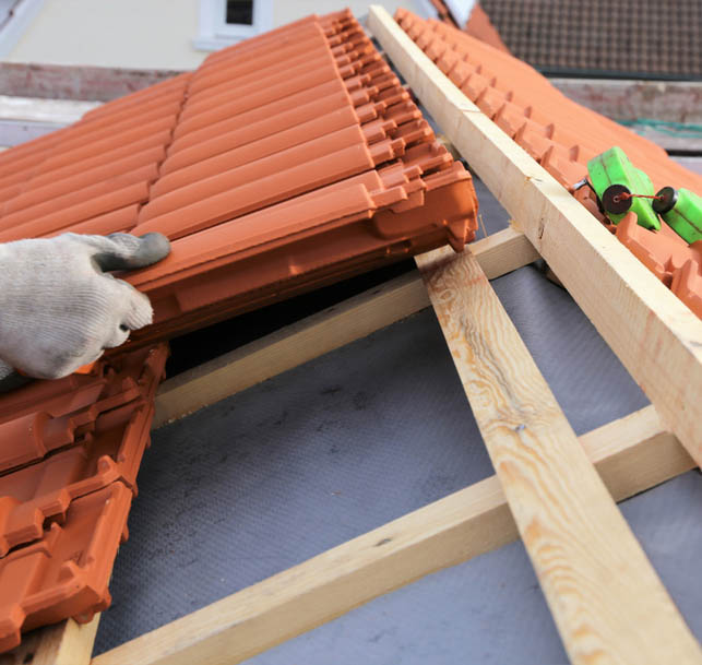 Les différentes bonnes raisons de réaliser des travaux au niveau de sa toiture